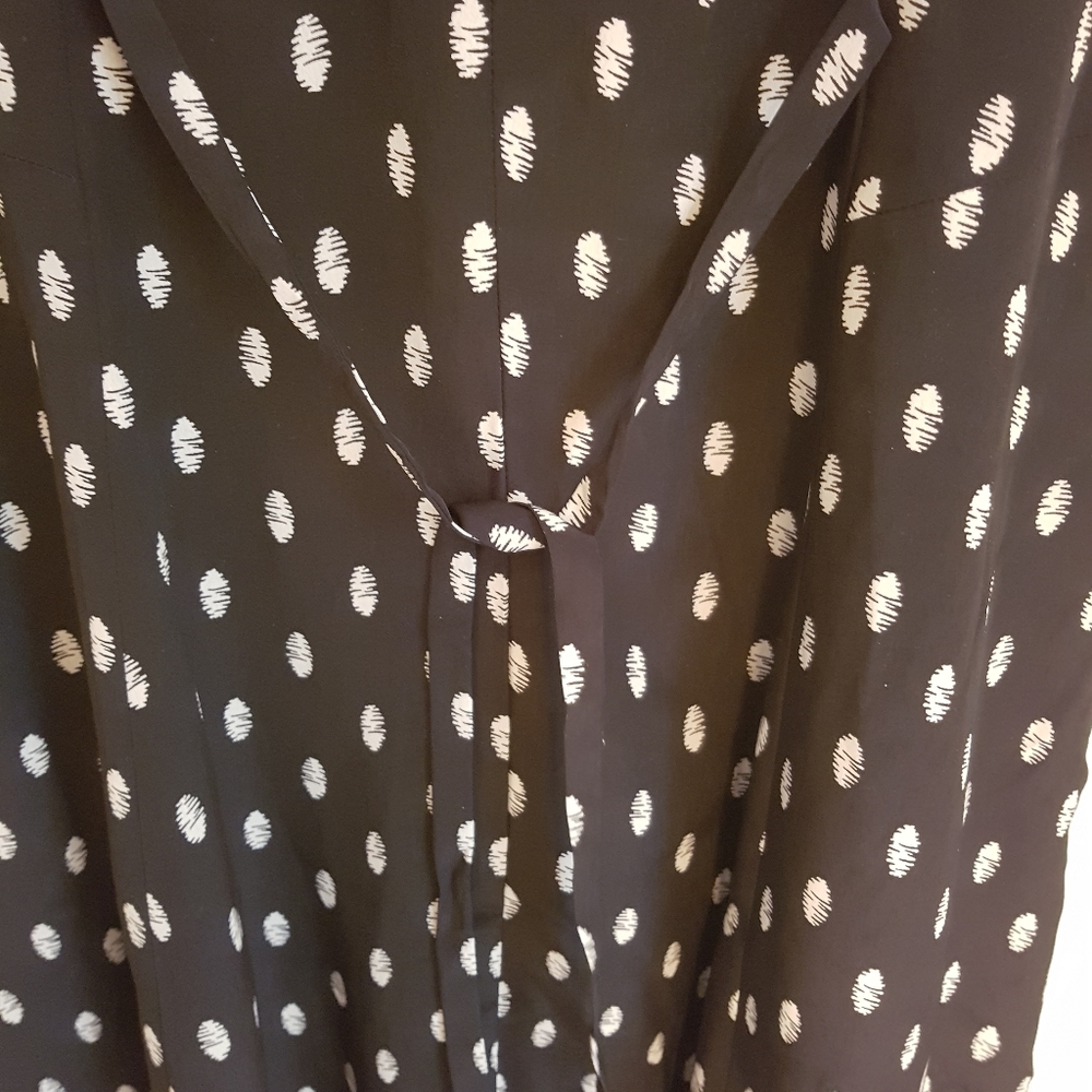 Dress - Picture 3 of 8